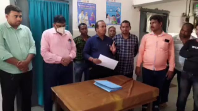 पोलियो में बेहतर कार्य करने को लेकर आशा कार्यकर्ता को किया गया सम्मानित।