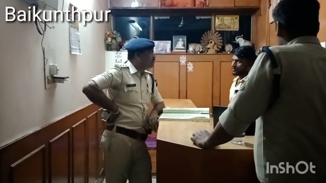 बैकुंठपुर शहर में कोतवाली पुलिस लगतार कर रही पेट्रोलिंग 