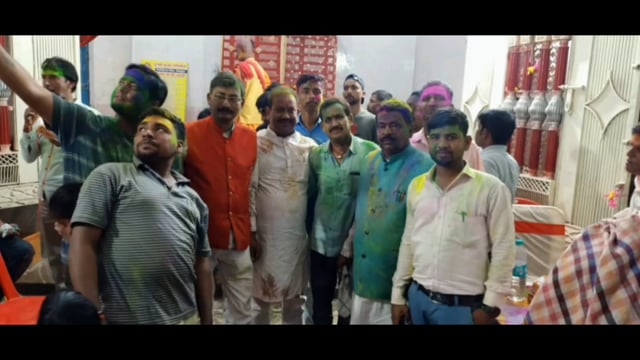 श्री श्री 108 सार्वजनिक दुर्गा पूजा समिति गिरीहिंडा चौक शेखपुरा के होली मिलन समारोह का कार्यक्रम का आयोजन किया गया।