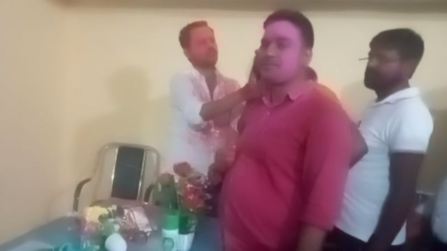 थरथरी प्रखंड के प्रमुख चंद्र भूषण सिंह उर्फ छोटे सिंह प्रखंड पदाधिकारी कर्मी कार्यालय में होली मिलन समारोह का  आयोजन

