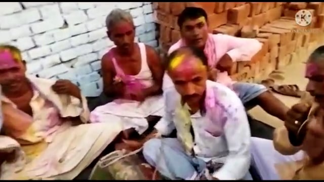 फुल्लीडुमर प्रखंड क्षेत्र के सभी इलाके में होली गीतों की धूम फगुआ गीतों को सुनकर जमकर थिरके युवा