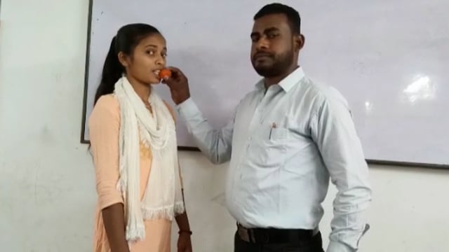 द परफेक्ट स्टडी सेंटर के रागनी ने 430 अंक लाकर ग्रामीण क्षेत्र का नाम की रौशन