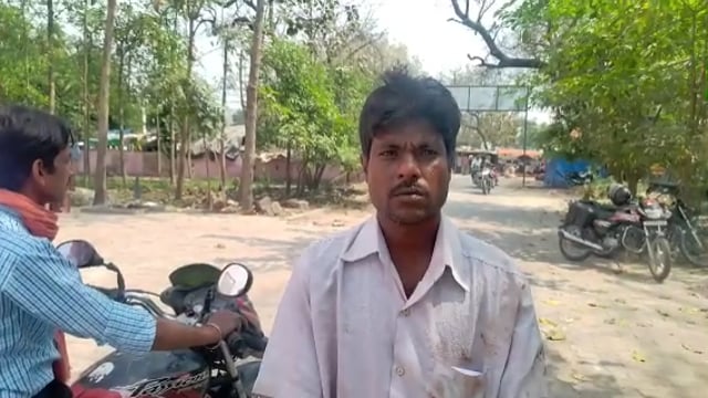 गोंडा न्यूज़ तरबगंज पुरानी रंजिश को लेकर दबंगों ने युवक को मारपीट कर किया लहूलुहान