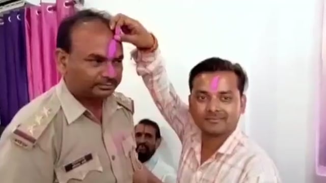 जालौन:-होली के रंगों में सराबोर नजर आई कोतवाली कोंच