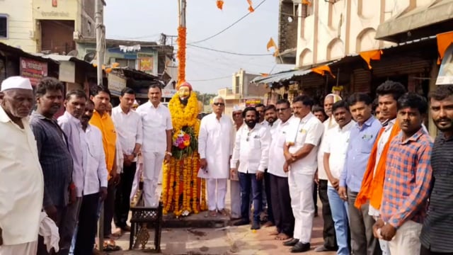 हाळी येथे तिथीनुसार छत्रपती शिवाजी महाराज यांची जयंती साजरी