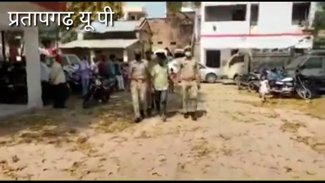 प्रतापगढ़ जंक्सन महिला से दुराचार का एक आरोपी गिरफ्तार, रेलवे पुलिस व अधिकारियों पर जाँच के बाद होगी कार्यवाही- डी आर एम