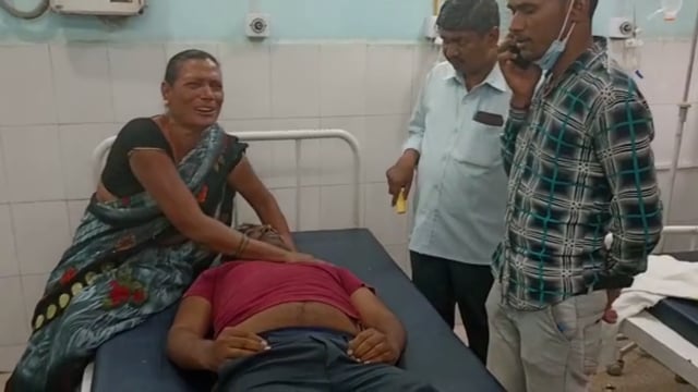 लखीसराय सदर अस्पताल में इलाज के दौरान होम्योपैथिक चिकित्सक की हुई मौत परिजनों में मचा कोहराम