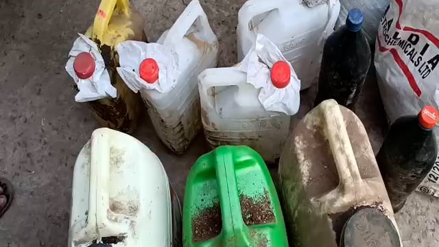 हिलसा शहर के बिहारी रोड में पुलिस ने छापामारी कर भारी मात्रा में देशी शराब को किया बरामद