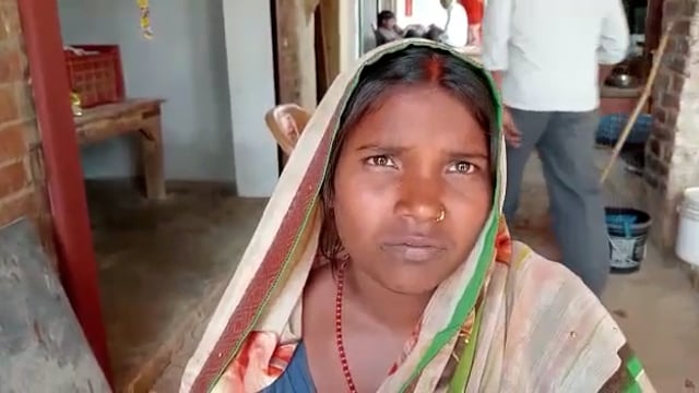 ग्रामीण ने तीन मवेशी चोर को पकड़कर किया पुलिस के हवाले,आये दिन चुरा ले जाते थे मवेशी,थानामानिकपुर क्षेत्र रामपुर गाड़ौली