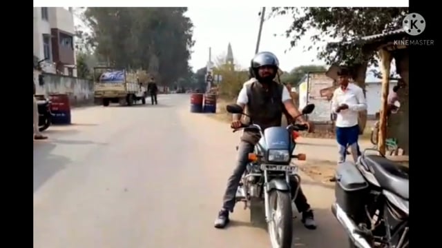 रेगुलर वाहन जांच के क्रम में फुल्लीडुमर पुलिस ने बुधवार को थाना भवन के पास चेकिंग कर ₹2000 चालान काटा