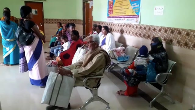 प्रखंड के 23 सार्वजनिक स्थानों व 6 मिडिल स्कूलों में लगाया गया कोविड-19 का कैम्प,200 से ऊपर का हुआ वैक्सिनेशन