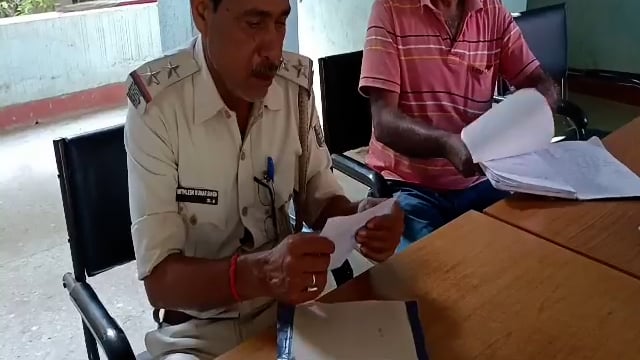 हिलसा थाना के समीप पुलिस ने बाहन चेकिंग अभियान चलाकर बाइक चालको से वसूला गया जुर्माना