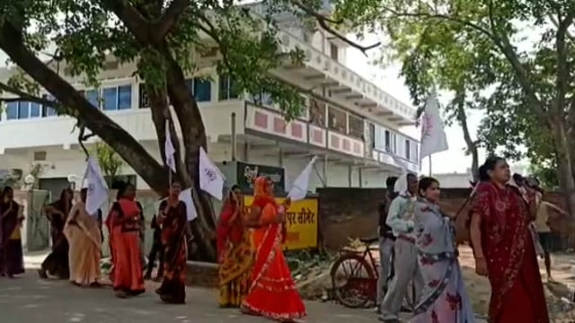 रफीगंज एवं पौथु में विहंगम योग द्वारा निकाला गया गाजे बाजे के साथ स्वर्वेद यात्रा।