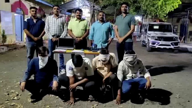 जलालपुरा येथे ए एस पी पथकाचा क्रिकेट सट्या वर छापा