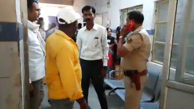 नगर थाना के पिपरडीह मोड़ के समीप एनएच 19 पर ट्रक ने स्कूटी में मारी टक्कर,स्कूटी सवार अभियंता की हुई दर्दनाक मौत,एक घायल