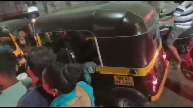  kalyan।प्रहलाद शिंदे उड़ान पुल के नीचे 
ट्रैफ़िक फूल jam 