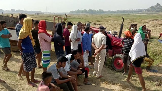 लखीसराय क्यूल नदी में एक युवक का शव पुलिस ने किया बरामद मामले की जांच में जुटी कवैया थाना पुलिस