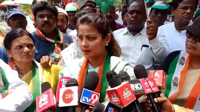 देशातील पेट्रोल डिझेल आणि गॅस सिलेंडर दरवाढीच्या निषेधार्थ काँग्रेस पक्षाच्या वतीने राज्यभर केंद्र सरकारच्या विरोधात आंद