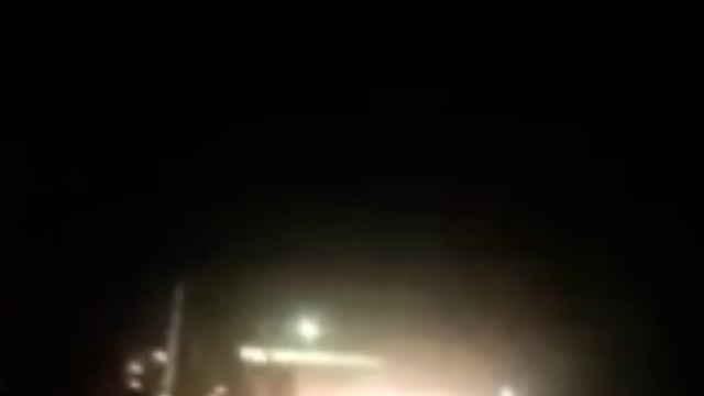 अयोध्या प्रयागराज मार्ग पर गैस टैंकर हुआ लीक,मचा हड़कम्प,२KM एरिया सील, स्पेशल टीम बुलाई गई, फायर ब्रिगेड की तीन गाड़िया