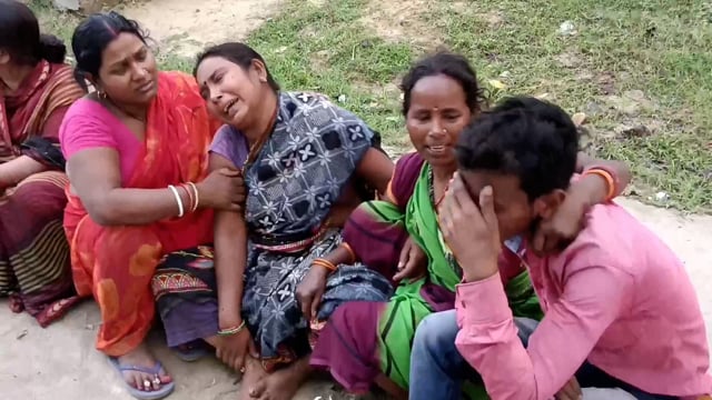 लखीसराय सड़क हादसे में दो युवकों की हुई दर्दनाक मौत एक की स्थिति गंभीर पीएमसीएच रेफर परिजनों में मचा कोहराम