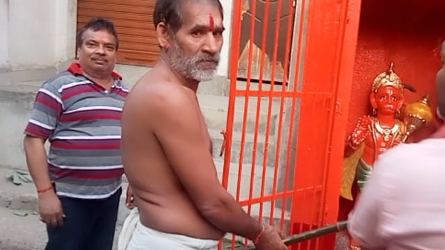 थरथरी प्रखंड के थरथरी बाजार में कैलू पासवान के द्वारा हनुमान मंदिर के समीप रामनवमी धूमधाम से मनाया गया

