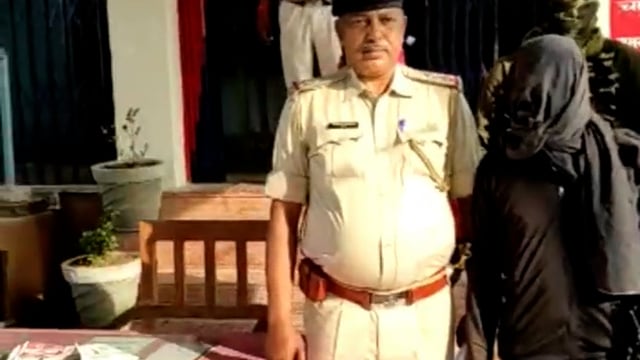 चानन  : मलिया गांव से हाडकोर नक्सली गुडडू यादव गिरफ्तार। 