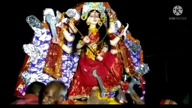 गुंजायमान के साथ माता दुर्गा का हुआ विसर्जन