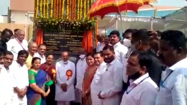 शरद पवारांच्या आशीर्वादामुळे मी इथपर्यंत पोहोचले :खासदार नवनीत राणा