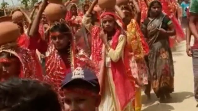 चानन  : तितायचक-मानपुर हाॅल्ट के पास बजरंगबली मंदिर प्रांगण में 48 घंटे का रामधुन यज्ञ शुरु।