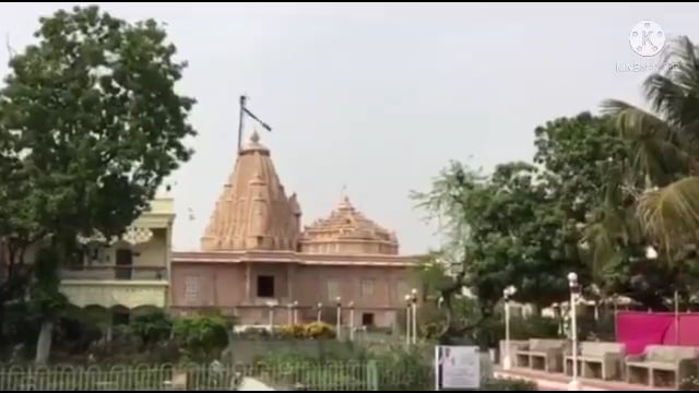 भगवान महावीर के निर्वाण स्थली पावापुरी में आयोजीत महावीर जयंती कार्यक्रम 