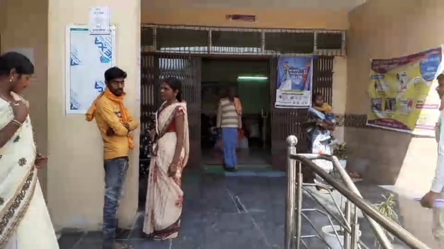 शहर स्थित रेफरल अस्पताल,दो आंगनबाड़ी केंद्र तथा 17 स्कूलों में लगाया गया कोविड-19 का कैम्प