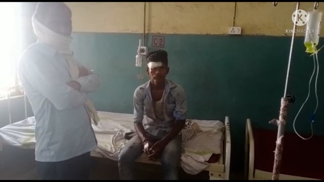 जहानाबाद के मई गाँव के समीप दो बाइक की आमने सामने की टक्कर में दो लोग हुए जख्मी,सदर अस्पताल में कराया गया भर्ती।