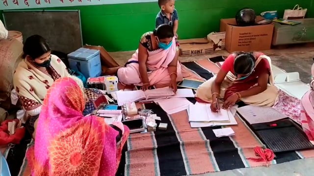 आंगनबाड़ी केंद्रों पर किया गया मासिक टीकाकरण का आयोजन