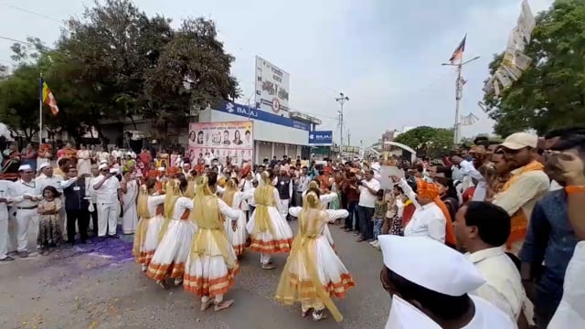 95 वे अखिल भारतीय मराठी साहित्य संमेलनाची शहरातून भव्य दिव्य ग्रंथ दिंडीची मिरवणूक