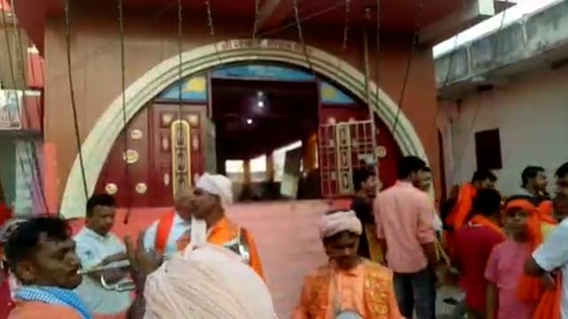 शहर के श्री कृष्ण नगर में कलश यात्रा के साथ शुरू हुई सात दिवसीय श्री लक्ष्मी नारायण महायज्ञ