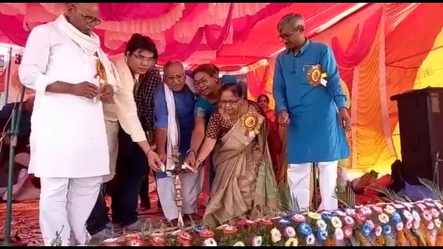 बाराहाट थाना क्षेत्र के चंगेरी मिर्जापुर में पांचवा अंग का महोत्सव का आयोजन किया गया