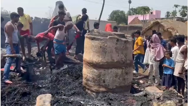 अगलगी की घटनाओं में 10 घर राख