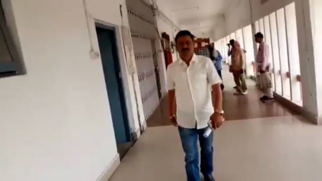 जानलेवा हमले के डेढ़ माह बाद भी कारवाई नही होने पर पीड़ित ने एसपी से की मुलाकात,की कारवाई की मांग