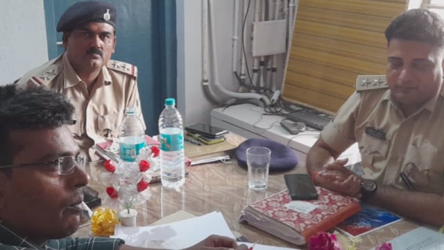 अनुमंडल पुलिस पदाधिकारी ने चेवाड़ा थाना का लिया जायजा
