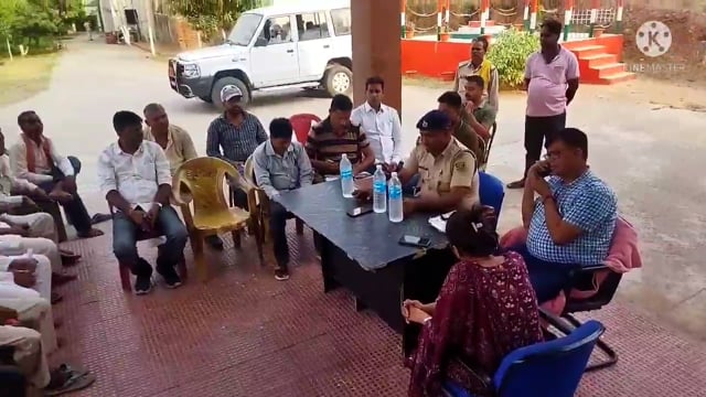 ईद पर्व को लेकर फुल्लीडुमर थाने में हुई शांतिसमिति की बैठक,  पर्व को शांति एवं सौहार्द पूर्ण वातावरण में मनाने की अपील