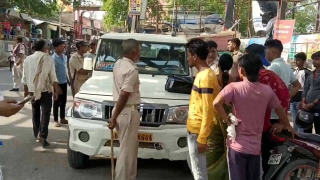 लखीसराय शहर के रेलवे पुल के नीचे कवैया थाना पुलिस के द्वारा चलाया गया सघन वाहन जांच अभियान वसूली गई जुर्माने की राशि