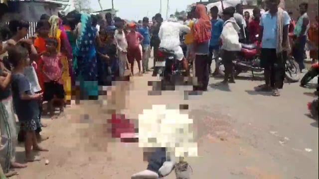 मंदिलपुर के समीप अनियंत्रित ट्रक ने बाइक सवार को रौंदा मौके पर मौत।