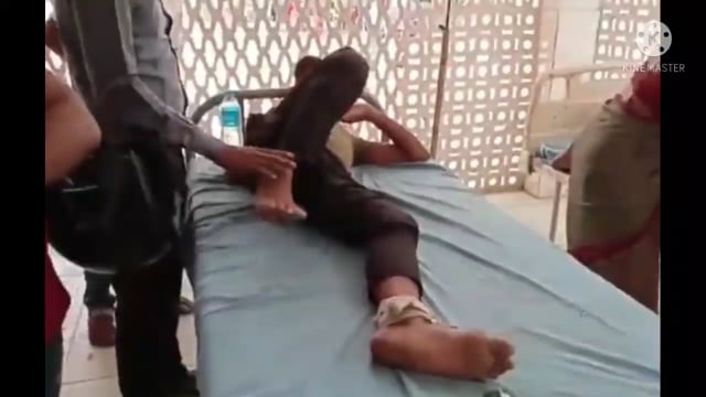 शादी समारोह में शामिल होने जा रहे नौंगाय गांव के तीन व्यक्ति टोटो रिक्शा पलटने से हुए जख्मी