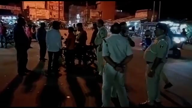 अमरपुर : जिला एंटी लीकर टास्क फोर्स टीम के द्वारा शराबियों पर नकेल कसने हेतु चलाया गया छापेमारी अभियान तीन गिरफ्तार l