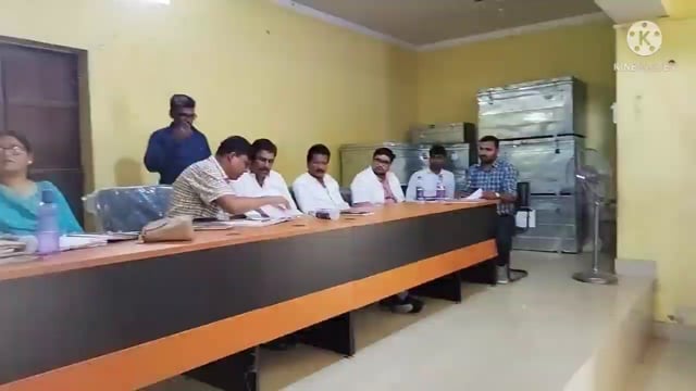 प्रखंड प्रमुख गौतम प्रकाश की अध्यक्षता में आयोजित पंचायत समिति फुल्लीडुमर की बैठक में सभी विभागों की बिंदु बार हुई चर्चा