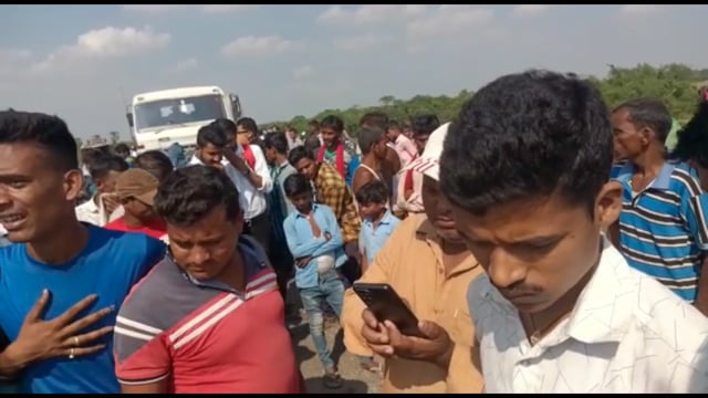 सड़क हादसे में 2 की मौत 2 घायल मामला लगमा का।