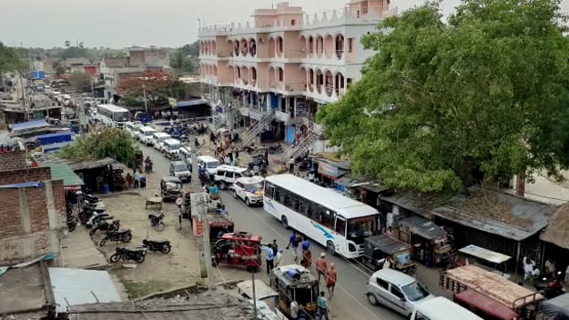 आखिर कब मिलेगा सिकंदरा चौक पर लोगों को जाम से निजात