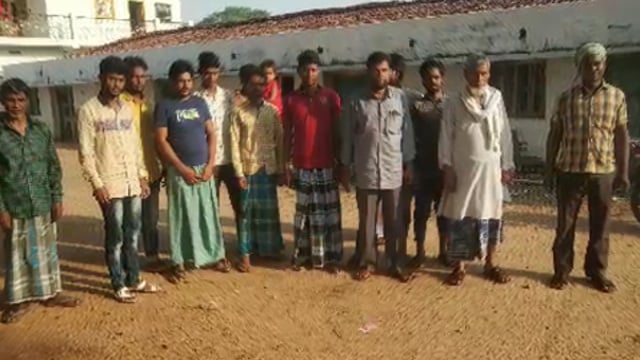 गांडेय भाग 46 के जिला परिषद सदस्य प्रत्याशी सनवर जहां के समर्थन में जनसंपर्क अभियान