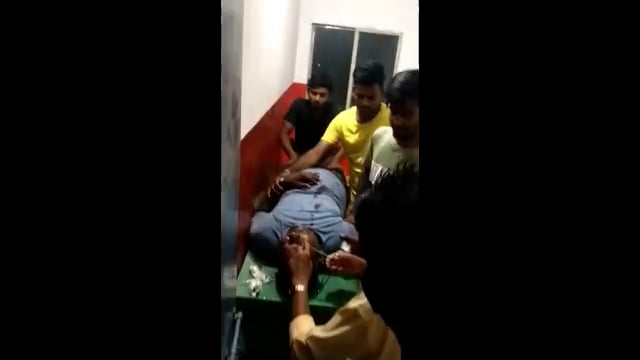 अमरपुर : बाईक की टक्कर से मिठाई दुकानदार गम्भीर रूप से घायल रेफरल अस्पताल में हुआ इलाज l