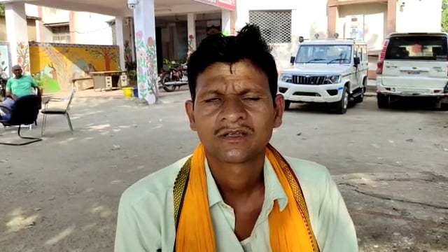 नारायणपुर गांव में एक घर के आगे खड़ी बाइक की हुई चोरी,पीड़ित ने थाने में दिया आवेदन